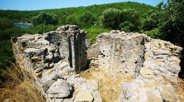 Bodrum’da İmara Açılmak İstenen 1600 Yıllık Kilise Tahrip Ediliyor