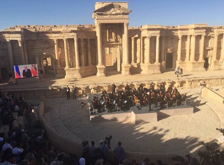 Palmira Antik Kenti'nde Klasik Müzik Konseri Verildi