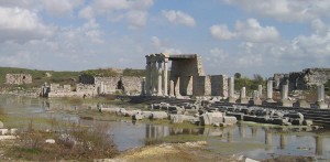 Miletos’tan Kehanete Uzanan Kutsal Yol Restore Ediliyor