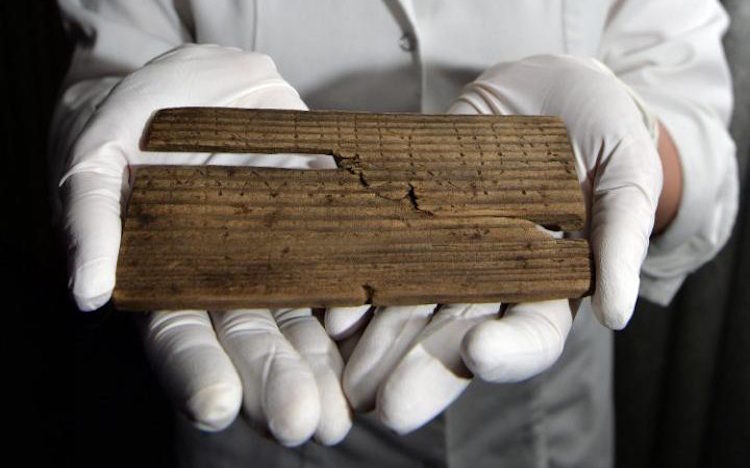 Londra'da 2000 yıllık roma tabletleri deşifre edildi