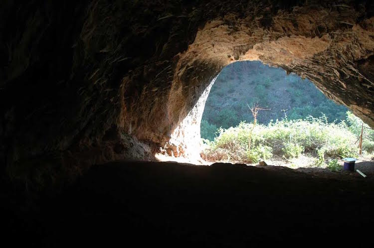 balıkesir'de 8 bin yıllık mağara resimleri bulundu