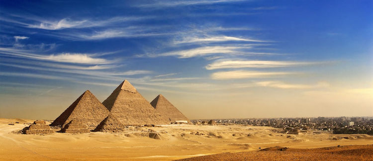 Devasa Mısır piramitlerinin yapım teknikleri