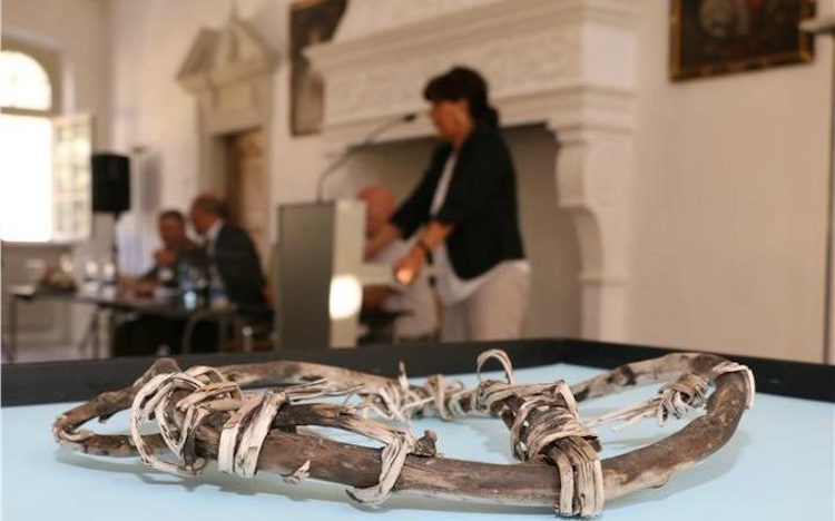 Buzadam Ötzi'nin Yakınlarında 5800 Yıllık Kar Ayakkabısı Bulundu