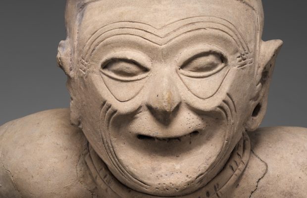 Bu Oturan Yaşlı Figür Ne Anlama Geliyordu?