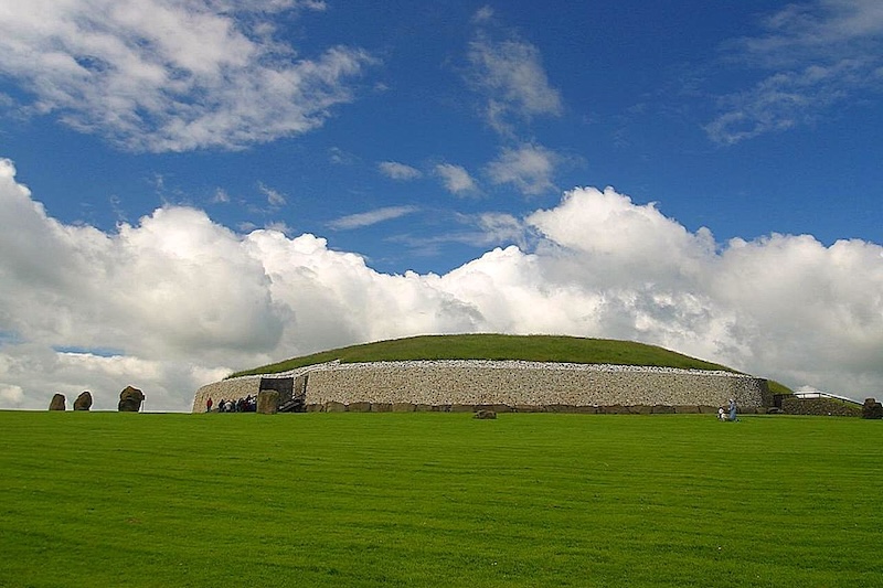 5.000 Yıl Önce Megalitik Mezar İnşası Neden Bırakıldı?